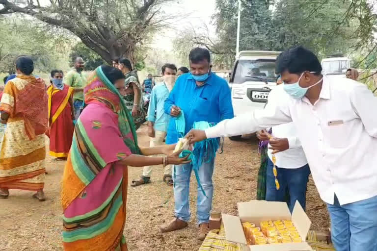 fruit distribution