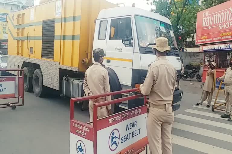 violate lockdown in Jamshedpur