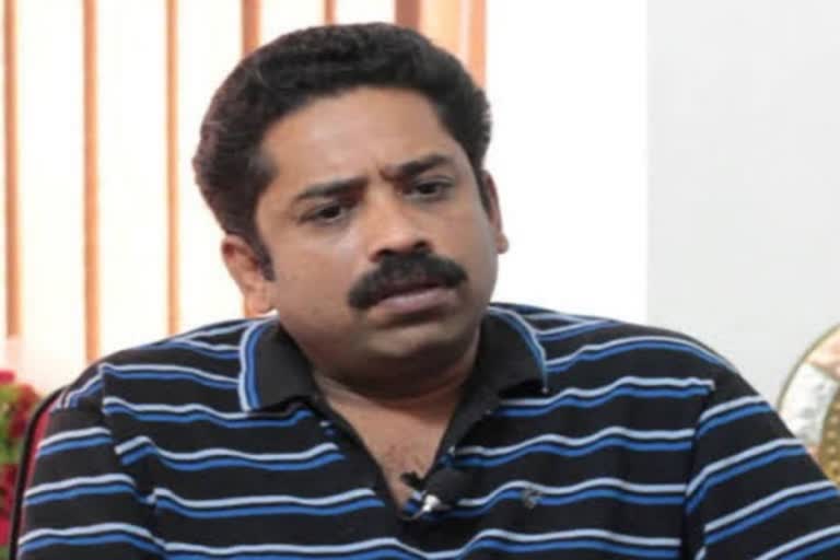 director seenu ramasamy poem for corona fighters