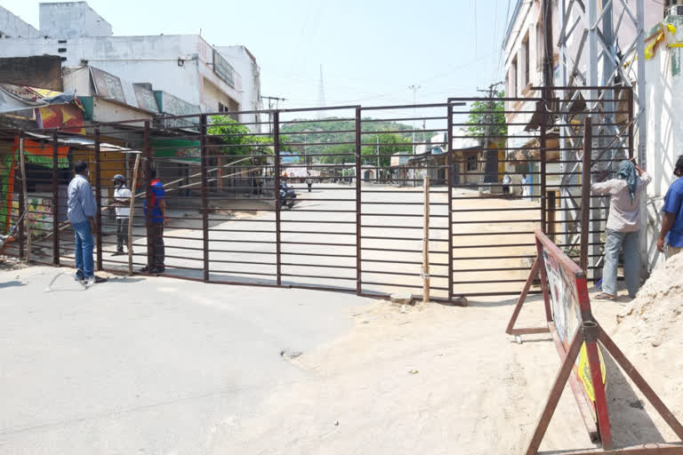 police tightened security in mahabubnagar due to lock down