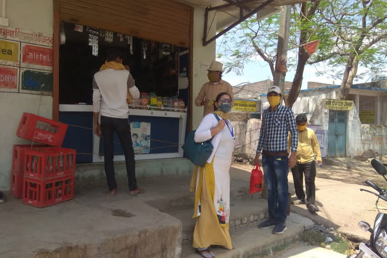 distribution of masks and Ayurvedic medicines