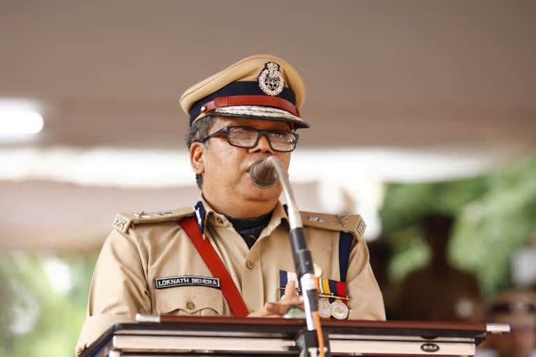 dgp  thiruvanthapuram  lockdown  seized vehicles  covid  dgp behra  corona  കൊവിഡ്  കൊറോണ  തിരുവനന്തപുരം  ഡിജിപി  ലോക്ക് ഡൗൺ  പിടിച്ചെടുത്ത വാഹനങ്ങൾ