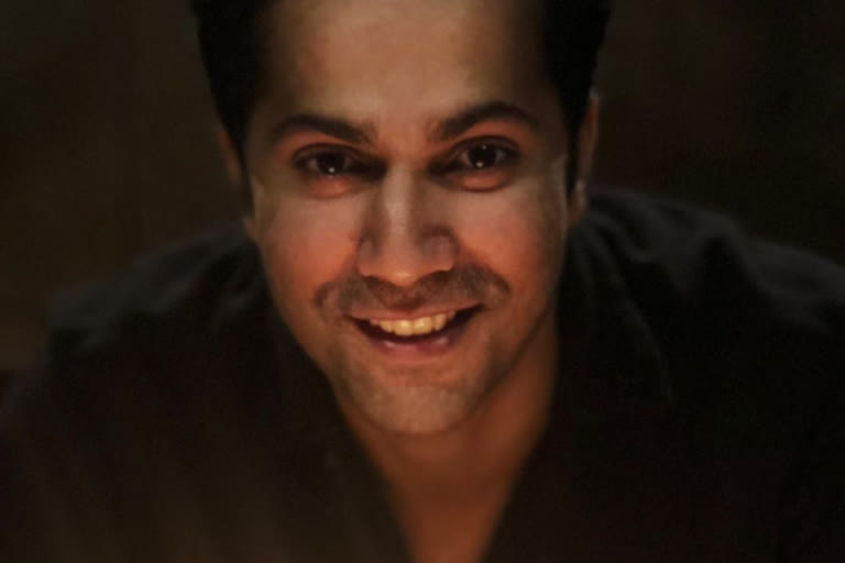 Wishes pour in as Varun Dhawan celebrates b'day with homemade cake