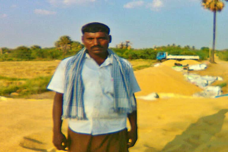 Corona Effect: A distressed farmer who does not sell paddy