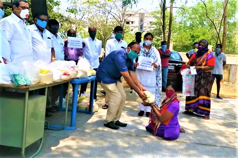 groceries-distribution-at-saroornagar