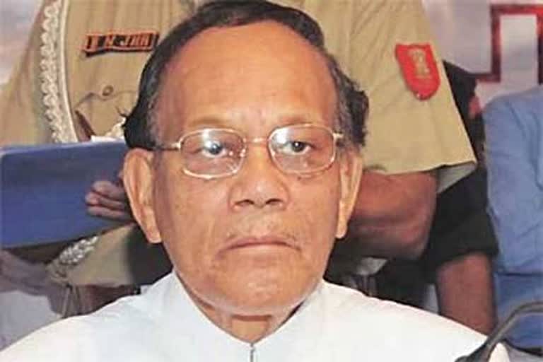 Politician Debananda Konwar pass away