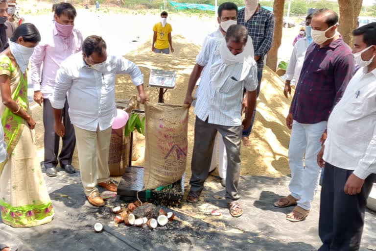 Vardhanapeta grain purchase center