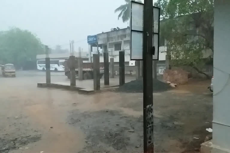 Heavy rain across the district of Visakha