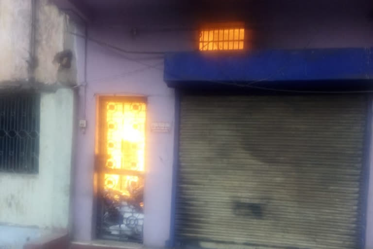 fire in printing press Godown in jamshedpur