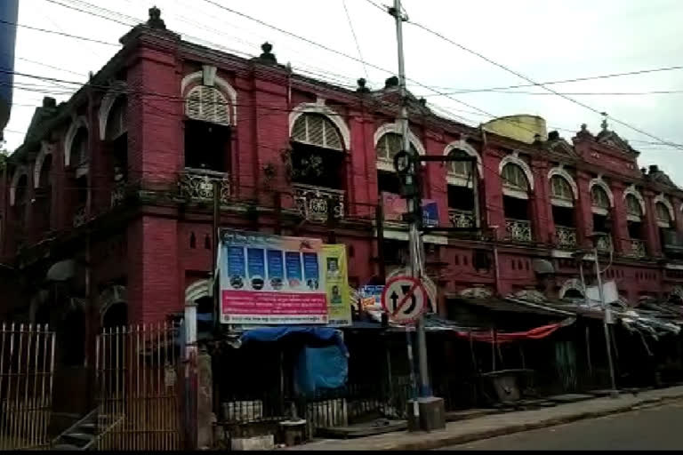 Corona's attacked in Howrah Court lockup