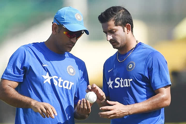 Mohit sharma and MS Dhoni