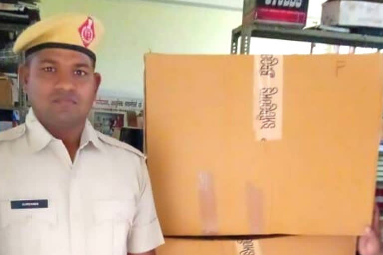 Martyr's wife donates 1,000 protective kits to Haryana Police