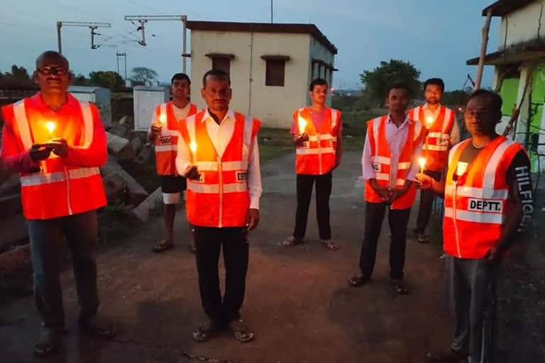 Lamps lit in honor of track mentors in chaibasa