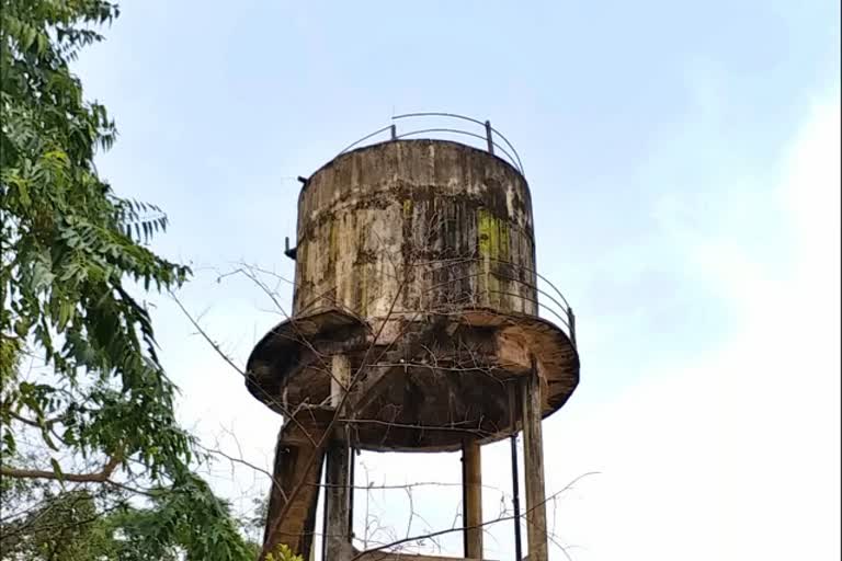 Water tank shabby