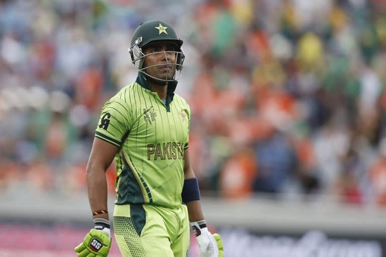 'Umar Akmal makes it to the list of idiots': Ramiz Raja  Umar Akmal latest news  pcb latest news  ഉമ്മര്‍ അക്‌മല്‍ വാര്‍ത്ത  പാകിസ്ഥാന്‍ ക്രിക്കറ്റ് ബോര്‍ഡ് വാര്‍ത്ത