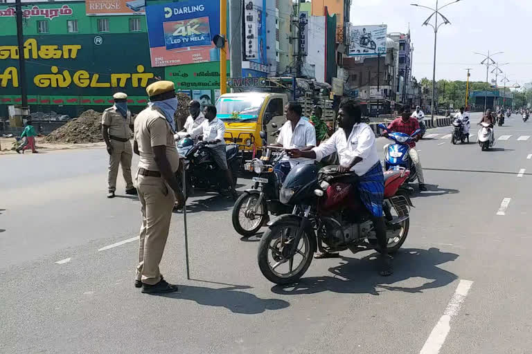 விழுப்புரத்தில் ஒரே நாளில் 217 வழக்குகள் பதிவு