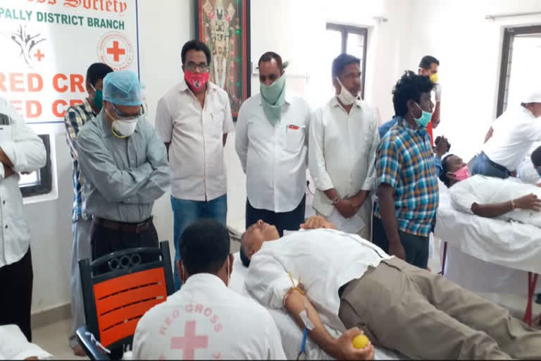 mla conduct blood donation camp at jayashankar bhupalpally district