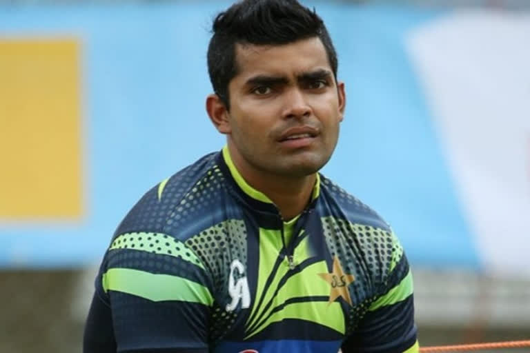 umar akmal joins the group of fools said rameez raja