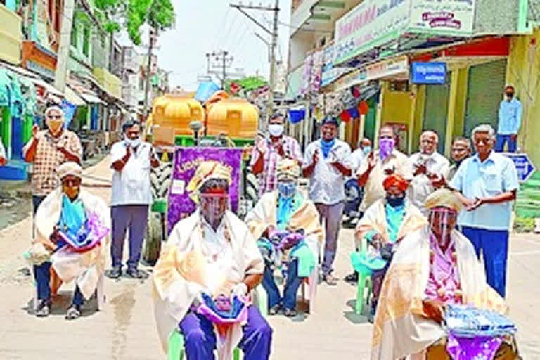 Municipal Workers at tirupathi