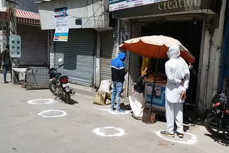 Jind grocery shopkeeper relieved during lockdown