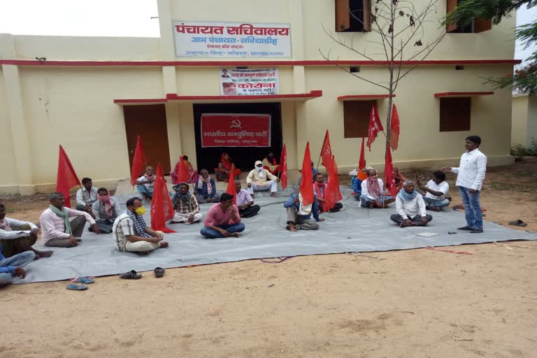 FIR lodged against CPI leaders protesting during lockdown