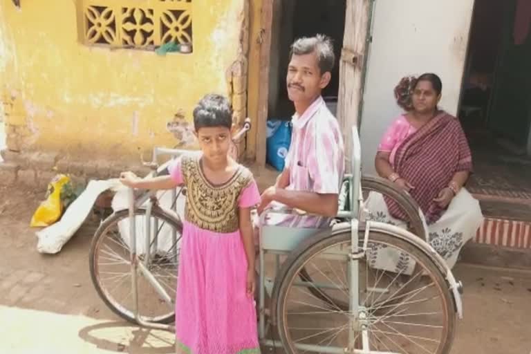 disabled person request to govt and volunteers to helps in curfews period