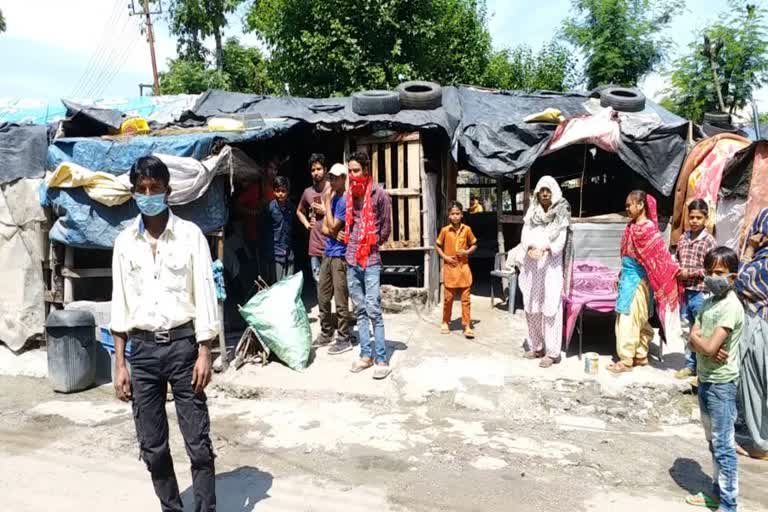 Labourers facing problem in Bilaspur