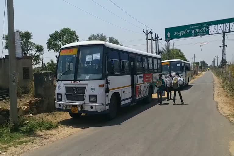 labor exodus, जयपुर में लॉकडाउन