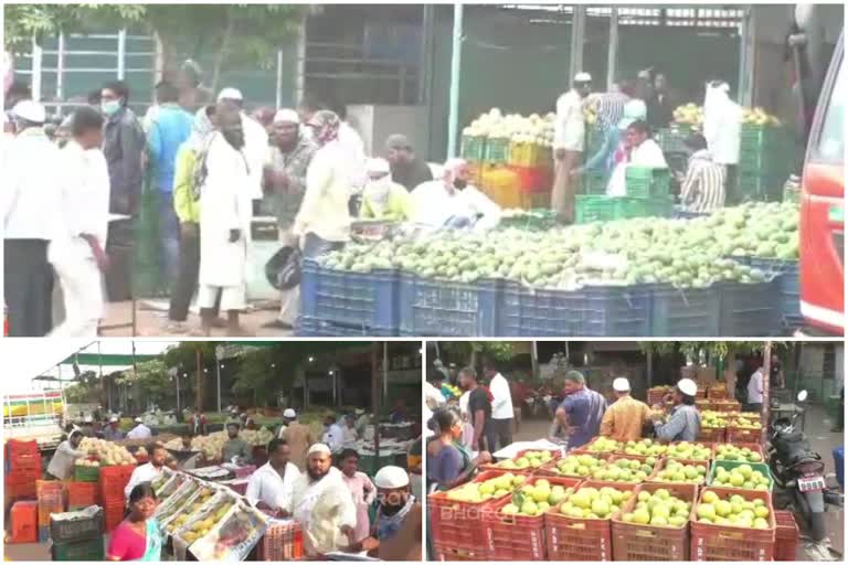 Fear of corona spreading at fruit stalls in Nanded