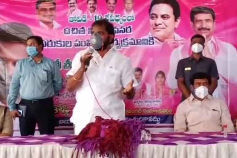 Unnecessarily creating difficulties: Minister Srinivas Goud