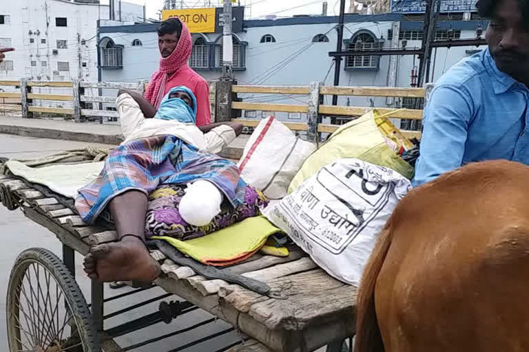 When no ambulance was available, the son rushed his father to the hospital