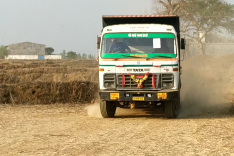 muram-mafia-doing-illegal-mining-during-lockdown-in-raipur