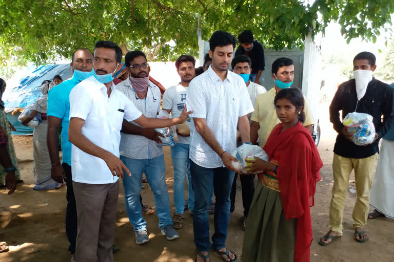 Distribution of groceries kit to the nomadic family