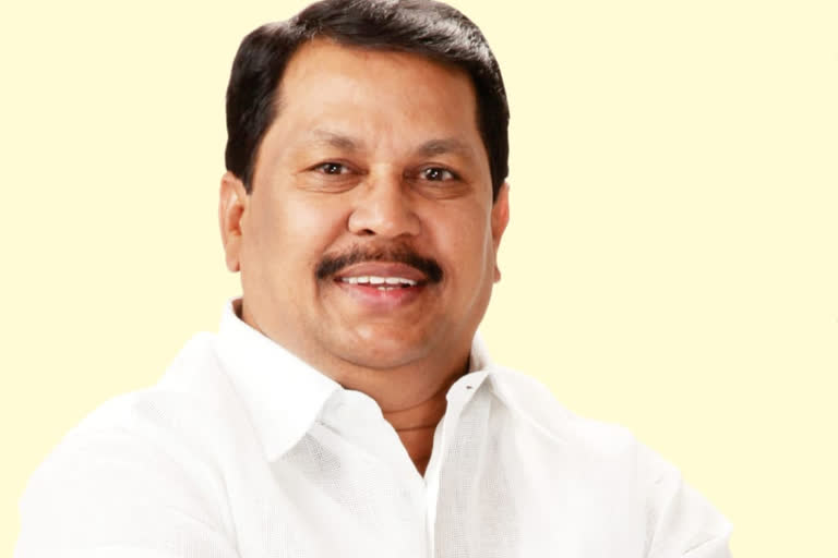 Minister Vijay Vadettiwar