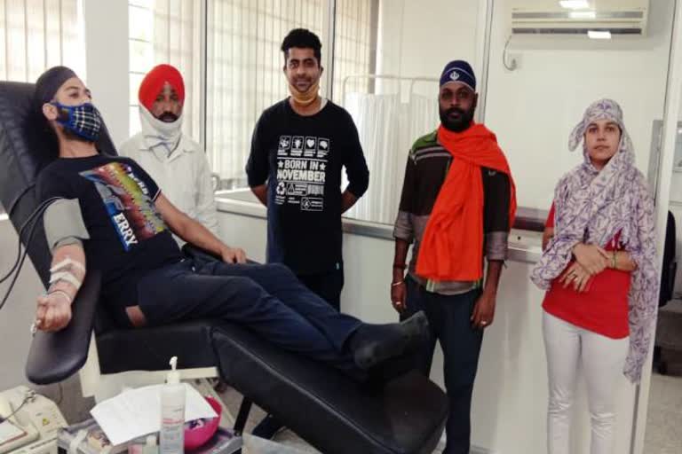 Blood donation, blood donation camp in jamshedpur, bhartiya sanskriti kala manch, जमशेदपुर में रक्तदान, रक्तदान शिविर, भारतीय संस्कृति कला विकास मंच