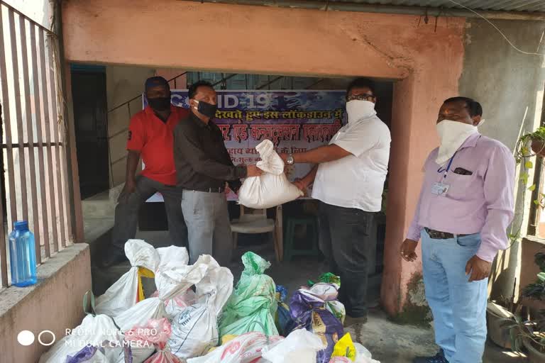 Distribution of ration in Bhuiyandih Kalindi jamshedpur