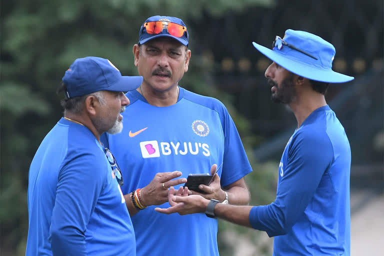 Ravi Shastri, online interaction of BCCI coaches, discuss future roadmap, BCCI କୋଚଙ୍କ ସହ ରବି ଶାସ୍ତ୍ରୀଙ୍କ ଆଲୋଚନା, ଜାତୀୟ କ୍ରିକେଟ ଏକାଡେମୀ, ରାହୁଲ ଦ୍ରାବିଡ