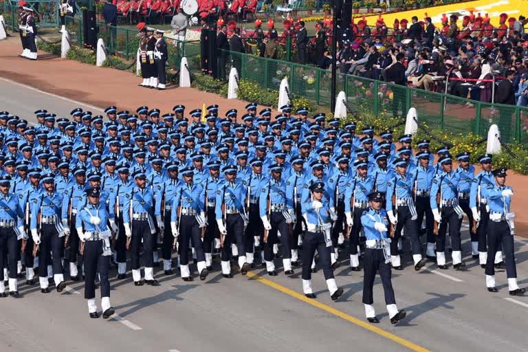 Air Force conduct fly past to thank Corona fighters on 3rd May