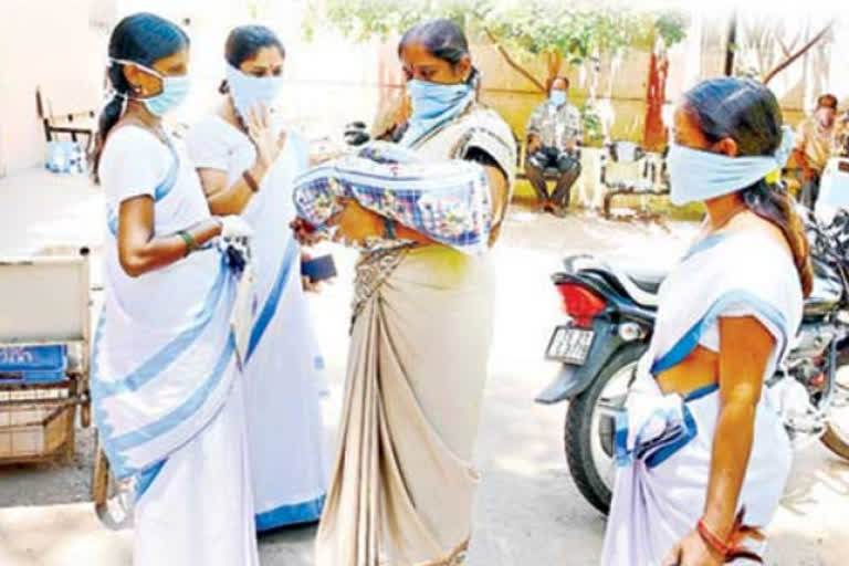 women serving in corona pandemic situation