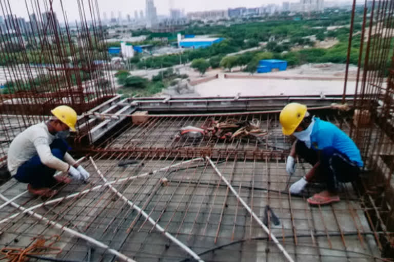 513 companies and some construction works allowed to start work in gurugram