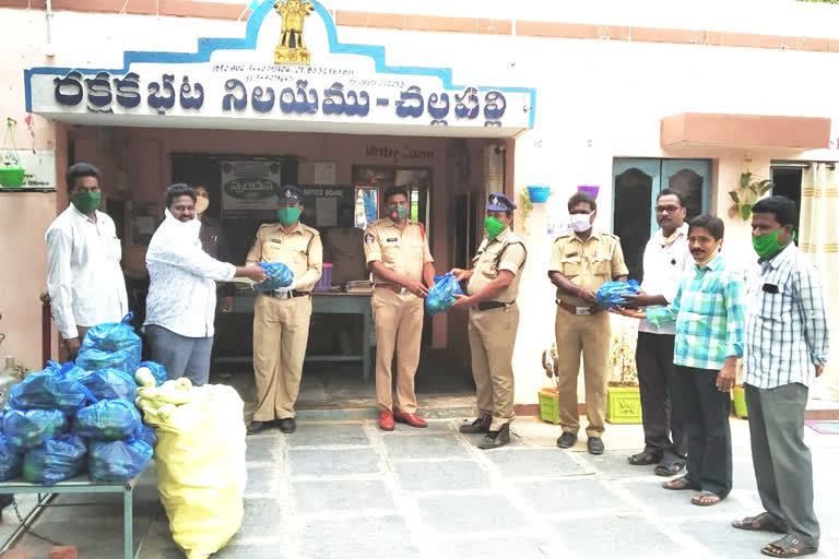 Distribution of essentials to emergency service persons in krishna district