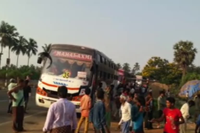 east godavari fishermen reached home town from gujarat