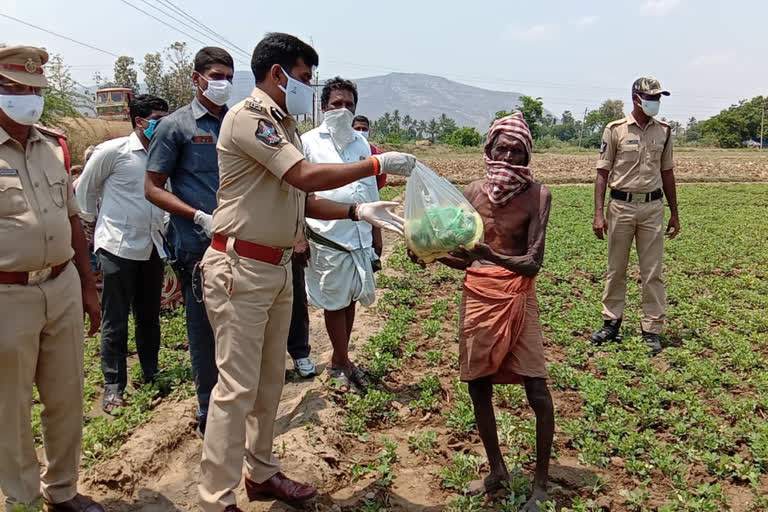 chittoor dst sp help to farmers in erpedu consistensy