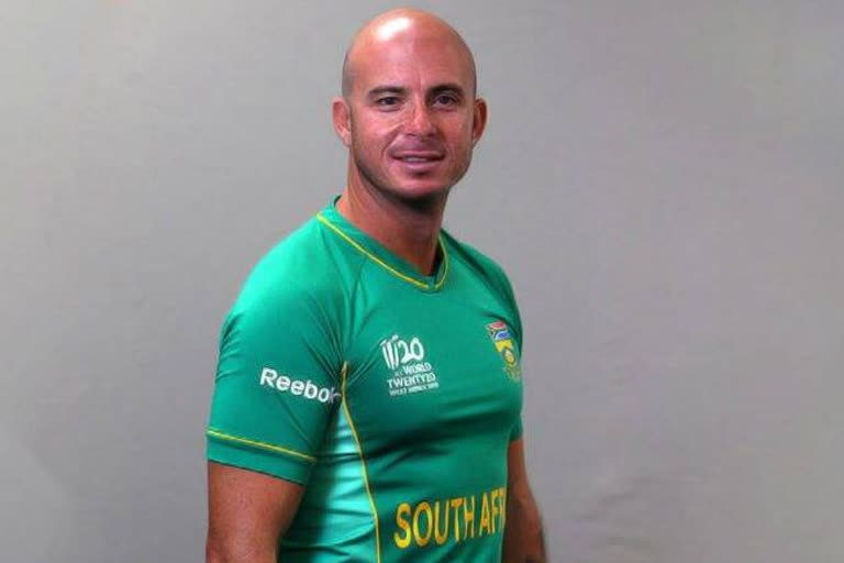 Covid-19 herschelle gibbs will auction his historic innings bat