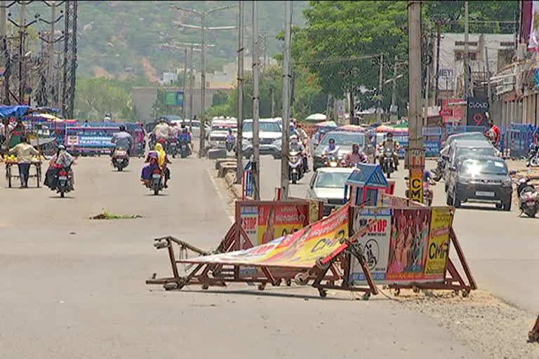 lock down in  Common mahabubnagar district