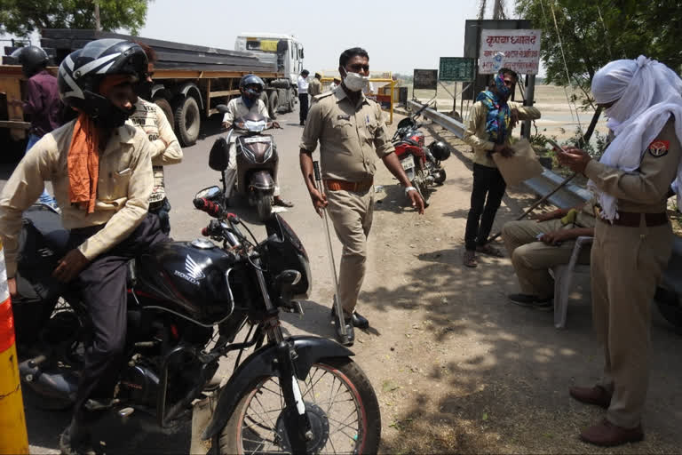 कानपुर से हमीरपुर आने वाले लोगों पर लगा दी गई है रोक.