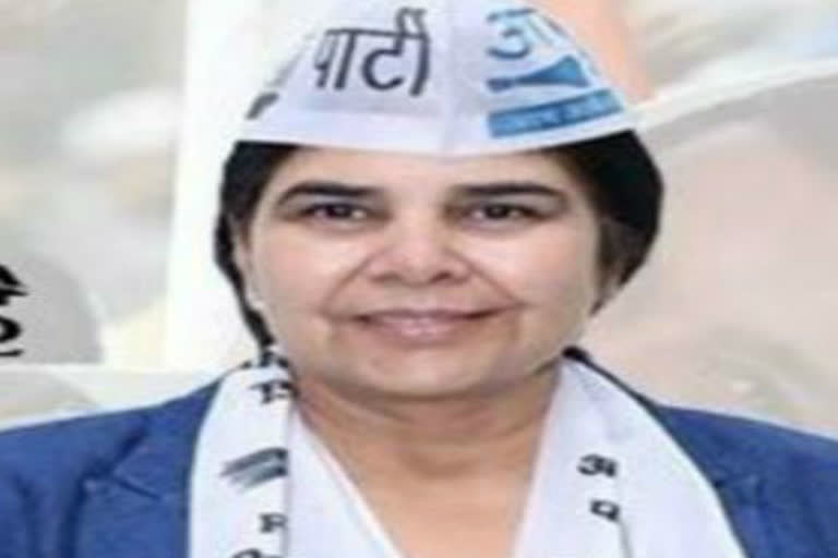 AAP MLA Rajkumari Dhillon refuses to give ration to the poor