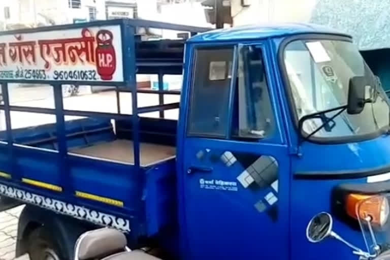 Two arrested for illegal transportation of liquor in Yavatmal