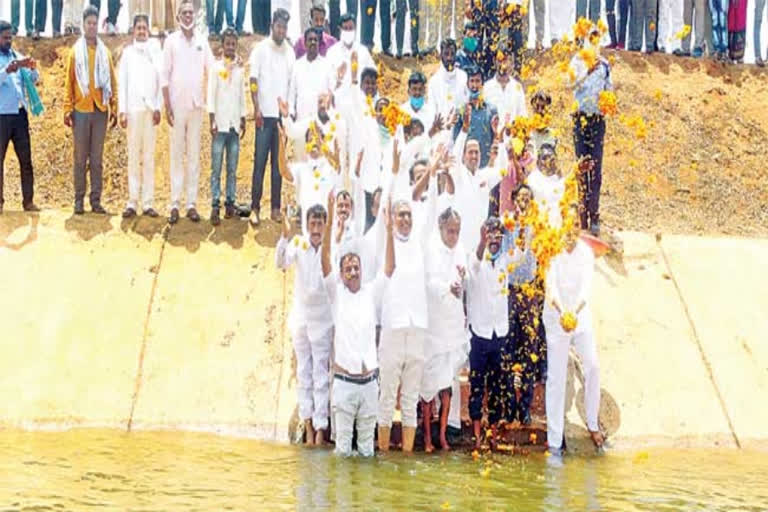 minister harish rao started ranganayaka sagar main canal