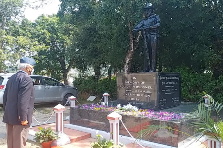 Nanda Kariyappa is a retired Army officer paid tribute to the Corona Warriors at Madikeri